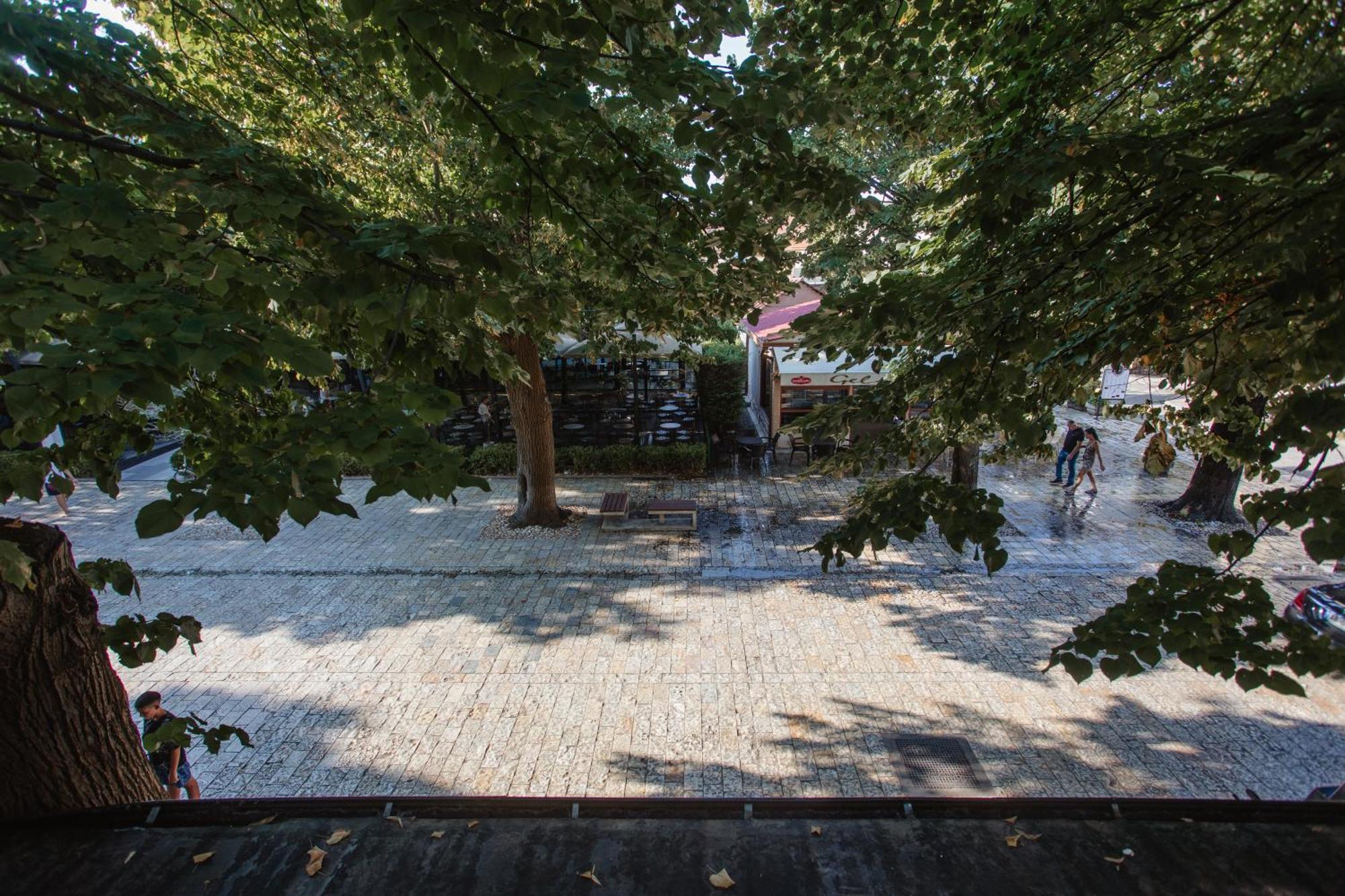 Downtown Hotel Shkoder Ngoại thất bức ảnh